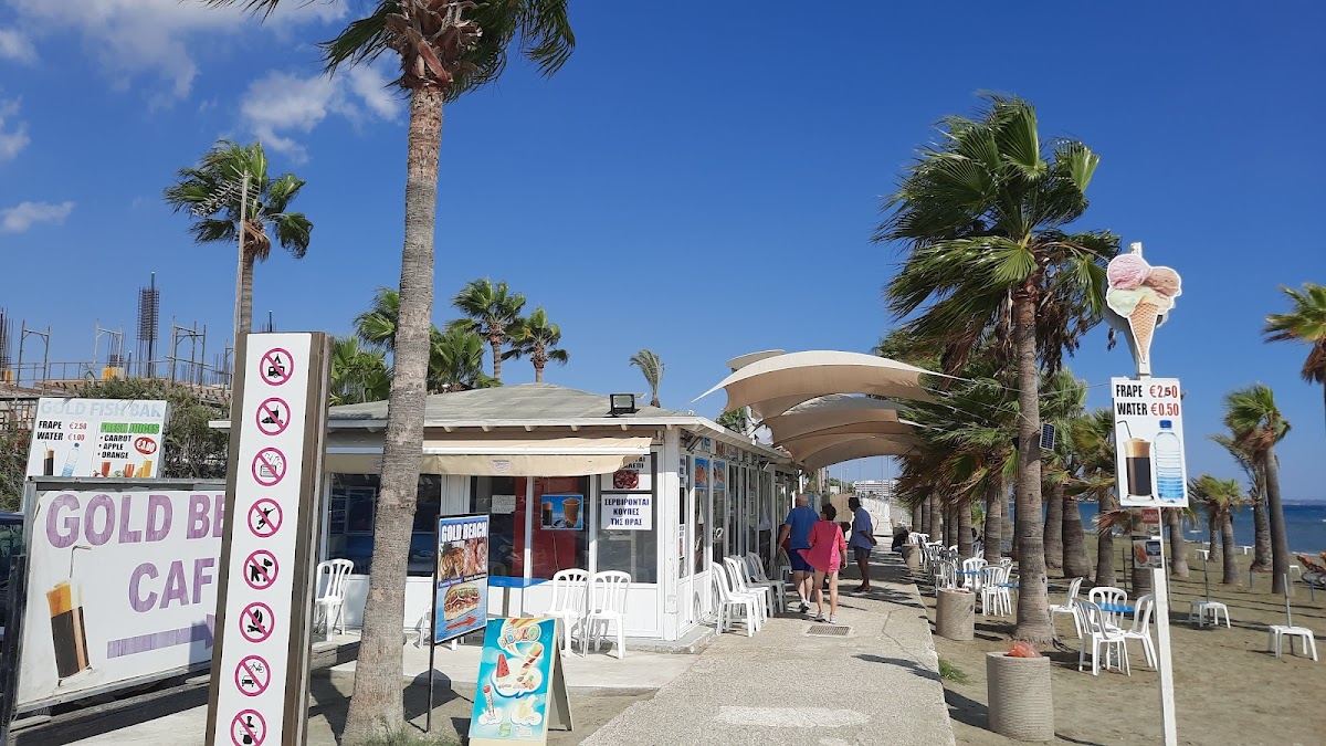 Goldfish Cafe Photos 2